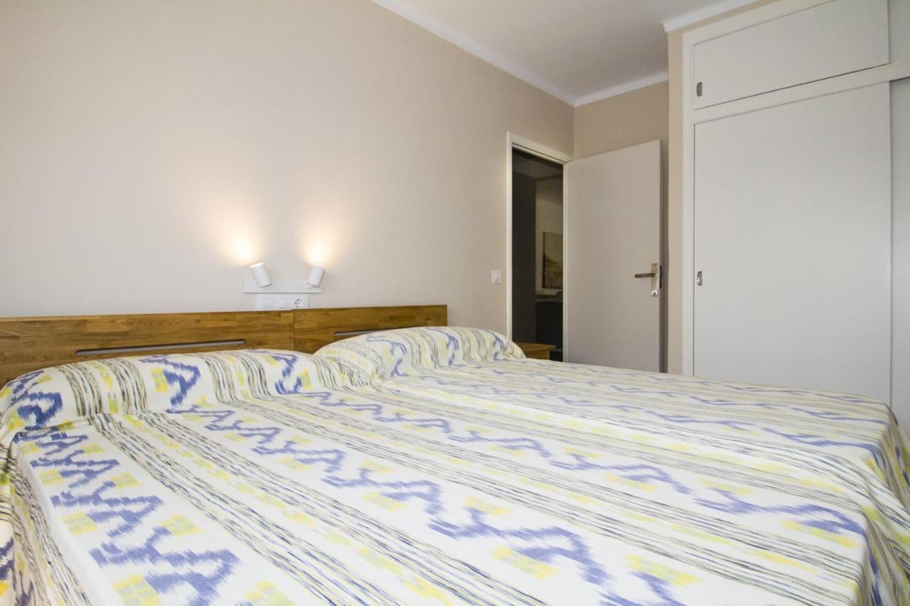 Apartamentos Ponent Mar Cala Ratjada  Bagian luar foto