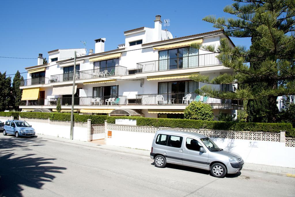 Apartamentos Ponent Mar Cala Ratjada  Bagian luar foto